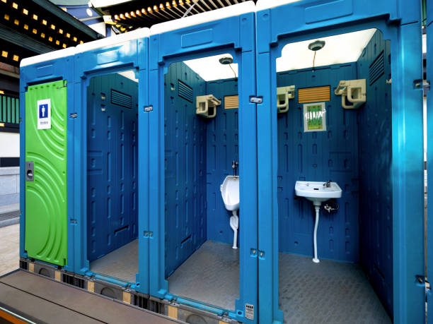 Best Porta potty delivery and setup  in Gibsonia, PA